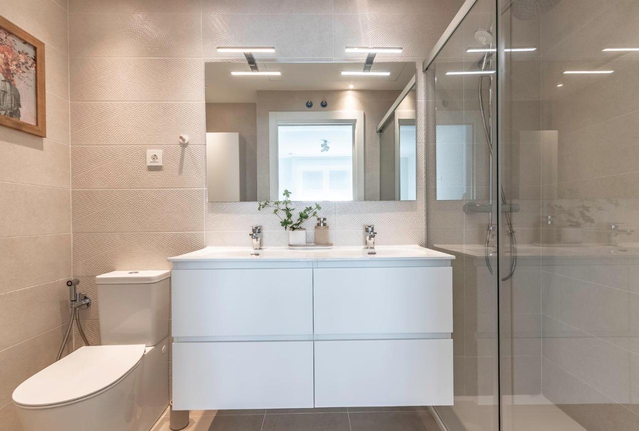 Nuevo Y Precioso En Algorta Con Parking Appartement Getxo Buitenkant foto